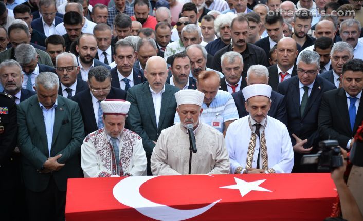 Trabzon şehidini uğurladı