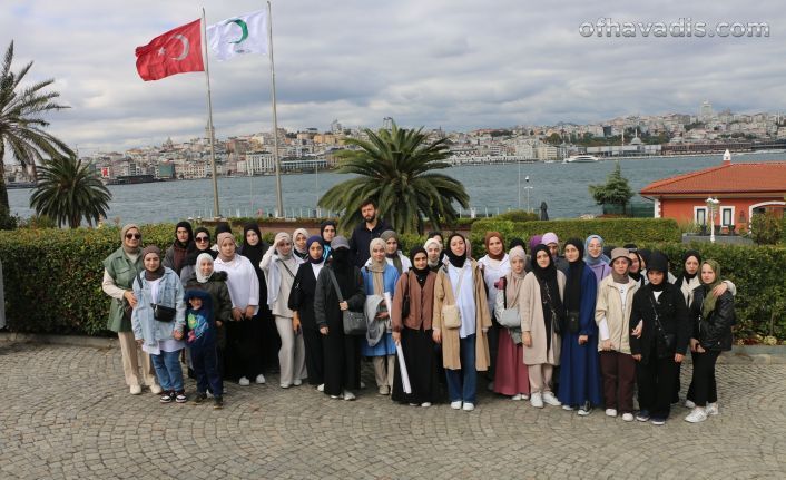 Of İmam Hatipli öğrencilerden Yeşilay Genel Merkezine ziyaret